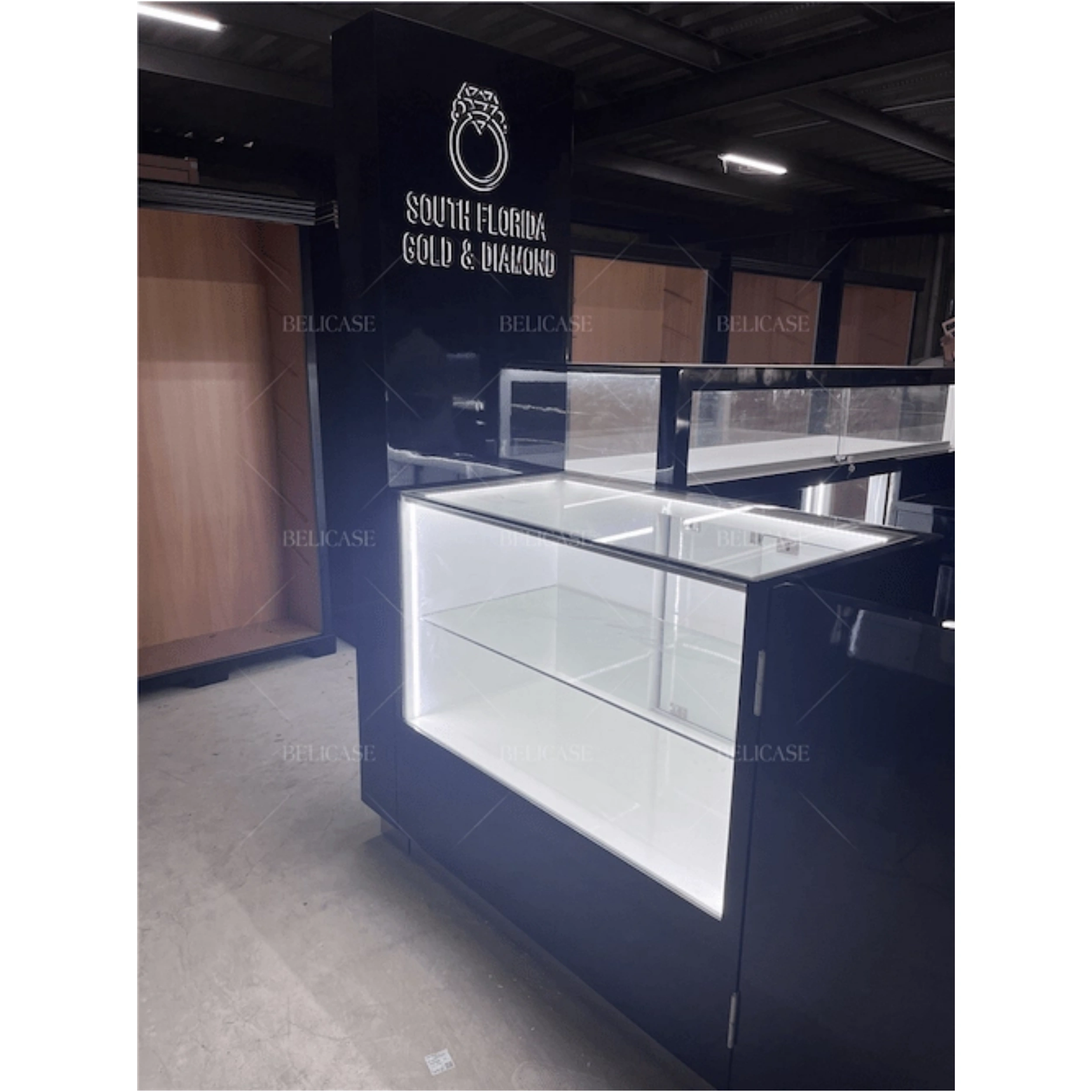 Black Glass Mall Jewelry Kiosk